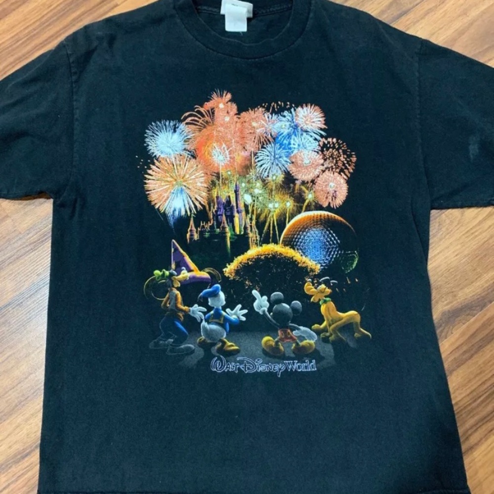 Vintage Disney t-shirt